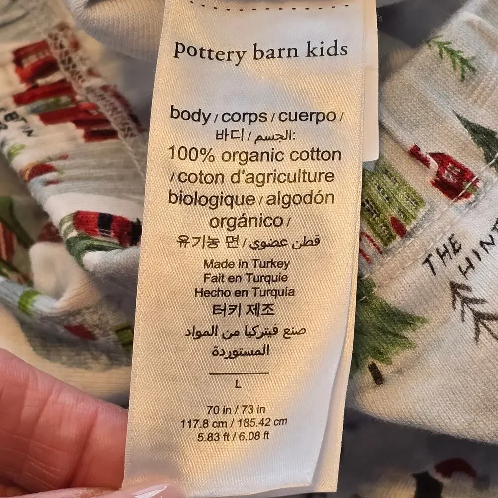Pottery Barn Big Kids Two Piece Christmas Holiday Pajama Set Large North Pole